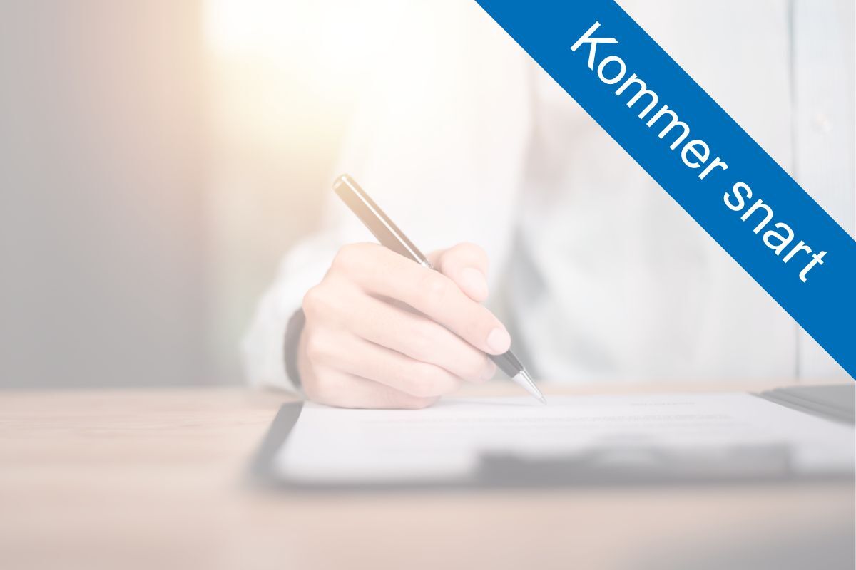 writing-notes-on-paper-closeup_Kommer-snart